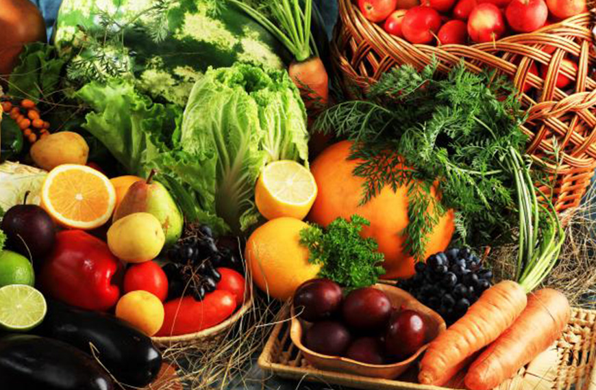 Ingestão de frutas e vegetais causa menor estresse oxidativo em mulheres, diz estudo - Abiad 